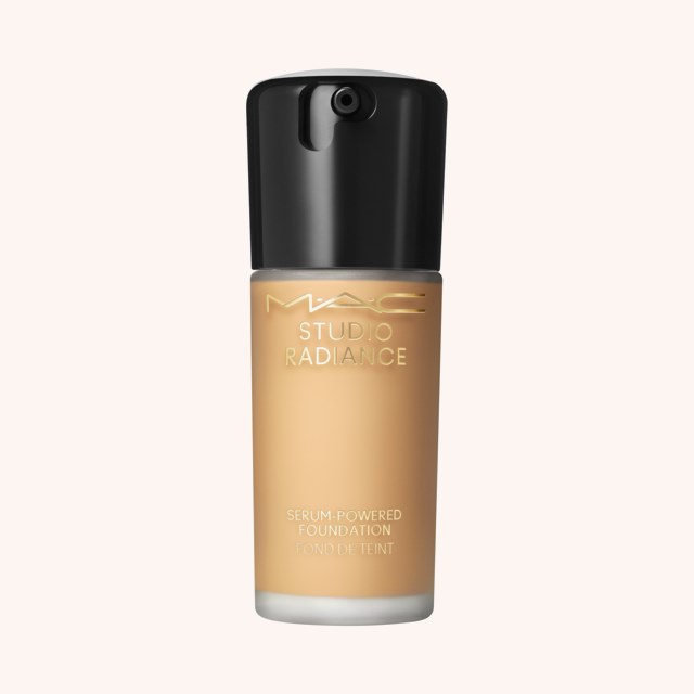 Studio Radiance Serum Powered Foundation NC 25