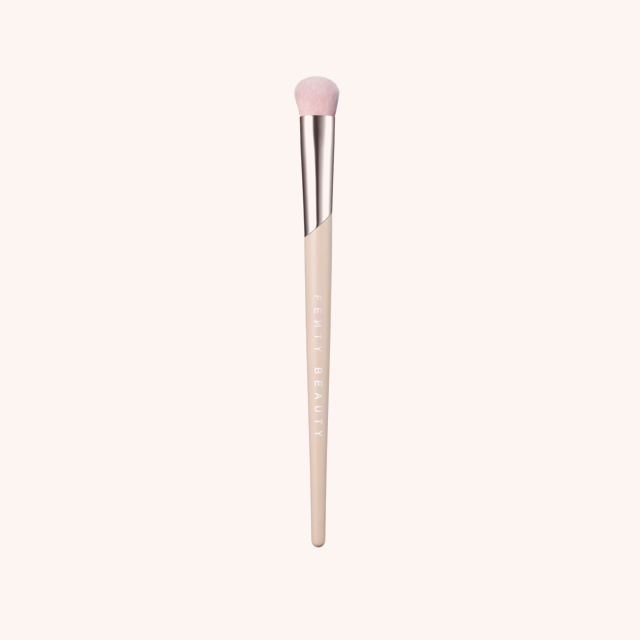 Precision Concealer Brush 180 Precision Concealer Brush 180