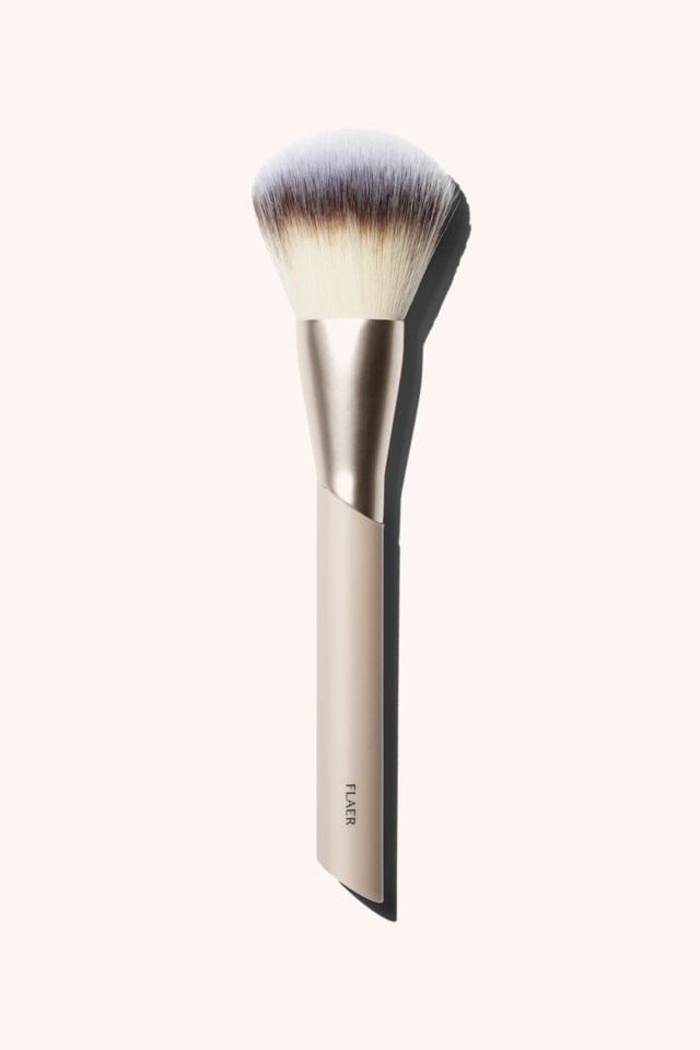 102 All Over Face Powder Brush 102 All Over Face Powder Brush