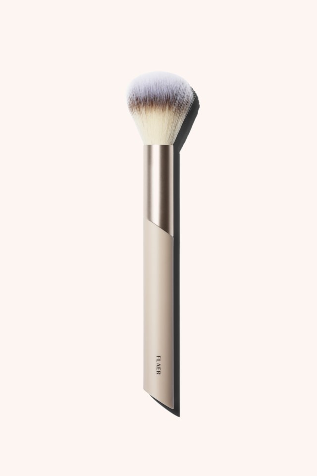 104 Loose Powder Brush 104 Loose Powder Brush